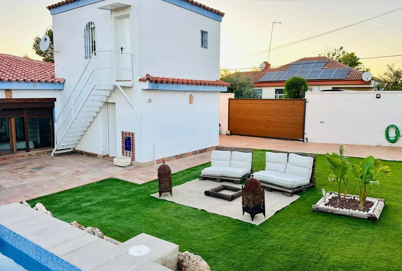 Willa Casa Malu Palomares del Río 0*,  Hiszpania